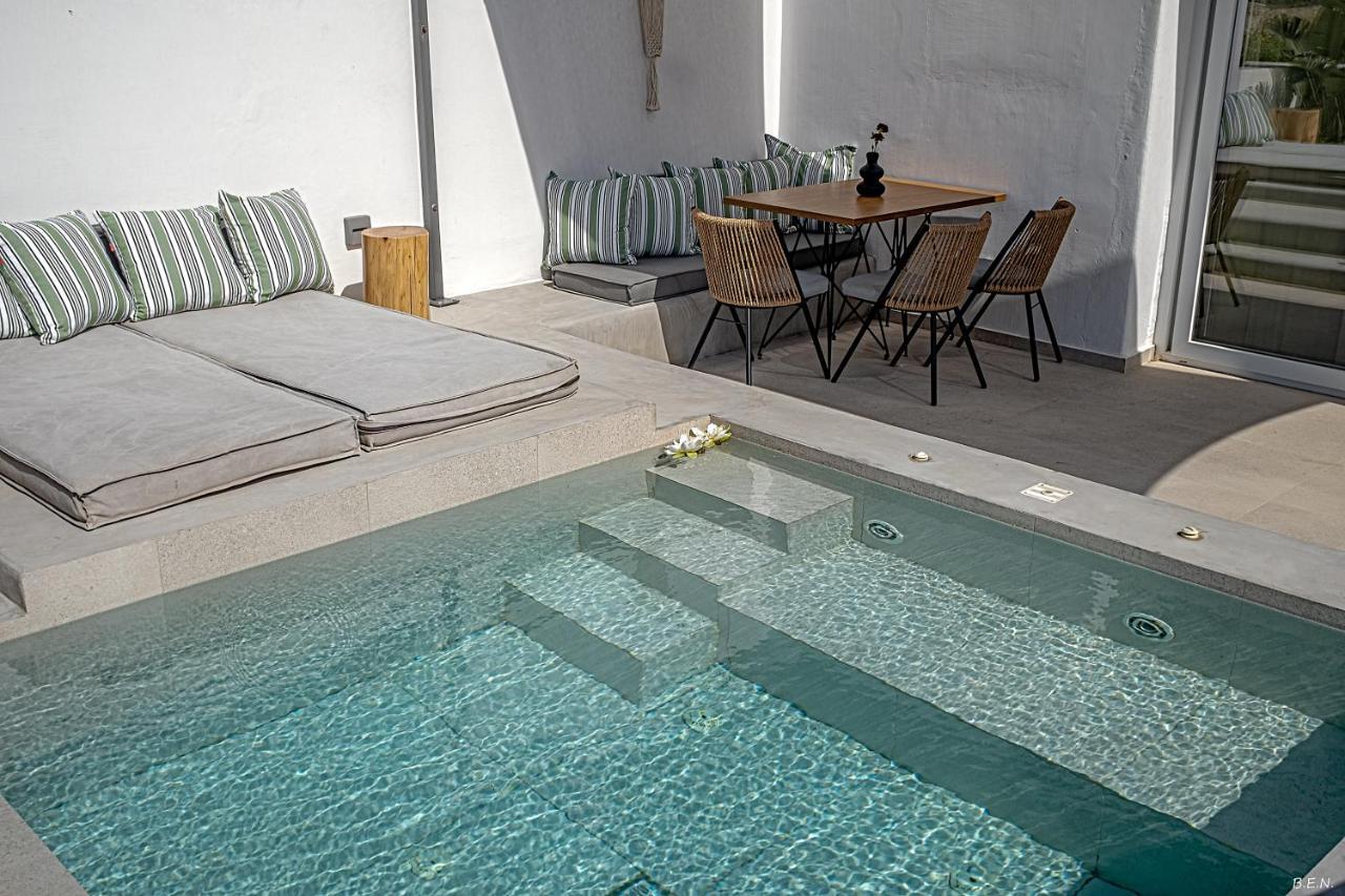Le Palme Mykonos Hotell Klouvas Exteriör bild